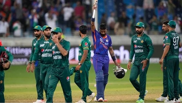 T20 world cup 2022 : भारत की जीत की दुआ करेंगे पाकिस्तानी, टीम इंडिया का अगला मुकाबला साउथ अफ्रीका से, ऐसा है सेमीफ़ाइनल का समीकरण 1 TEAM INDIA 1 T20 world cup 2022 : भारत की जीत की दुआ करेंगे पाकिस्तानी, टीम इंडिया का अगला मुकाबला साउथ अफ्रीका से, ऐसा है सेमीफ़ाइनल का समीकरण