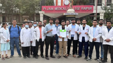 image 24 वेतन को लेकर डाॅक्टरों में रोषः गुरुवार से अनिश्चितकालीन हड़ताल की चेतावनी, ठप पड़ जाएगा अस्पतालों में इलाज…