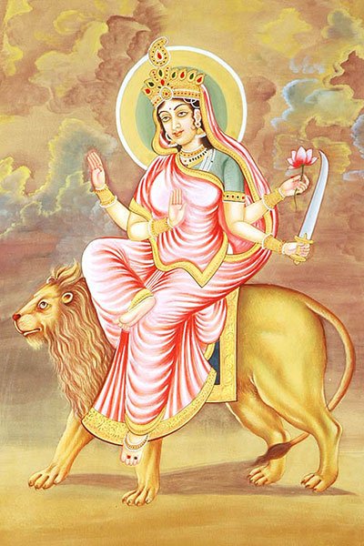katyayani नवरात्र विशेष- एक स्त्री के जीवनचक्र के 9 स्वरूप है नवरात्रि