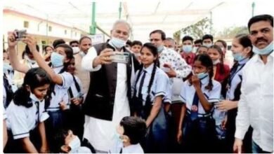 BHUPESH WITH STUDENT भाग -1: छत्तीसगढ़िया मुख्यमंत्री की वो योजनाए जो उन्हें सबसे अलग और खास बनाई