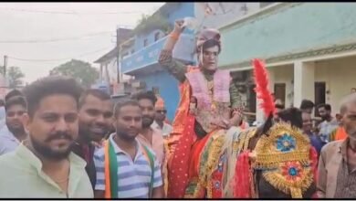 baraat भारतीय जनता पार्टी युवा मोर्चा द्वारा निकाली गई भ्रष्टाचार की बारात