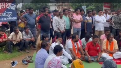 IMG 20230806 WA0487 प्रदर्शनकारियो ने तीन सूत्री मांग को लेकर अनुभिवागीय अधिकारी को सौपा ज्ञापन, उग्र आंदोलन की तैयारी