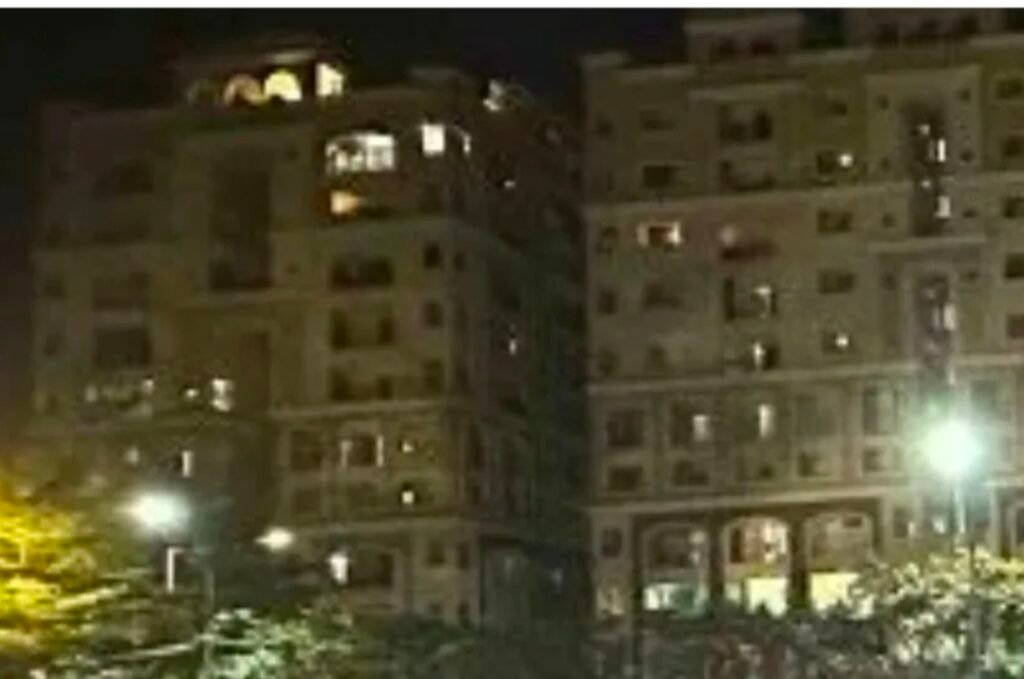ऐश्वर्या एम्पायर की 11 वीं मंजिल से गिरकर युवती की मौत,बिल्डर पर लग रहे लापरवाही के आरोप 2 1002839432 ऐश्वर्या एम्पायर की 11 वीं मंजिल से गिरकर युवती की मौत,बिल्डर पर लग रहे लापरवाही के आरोप