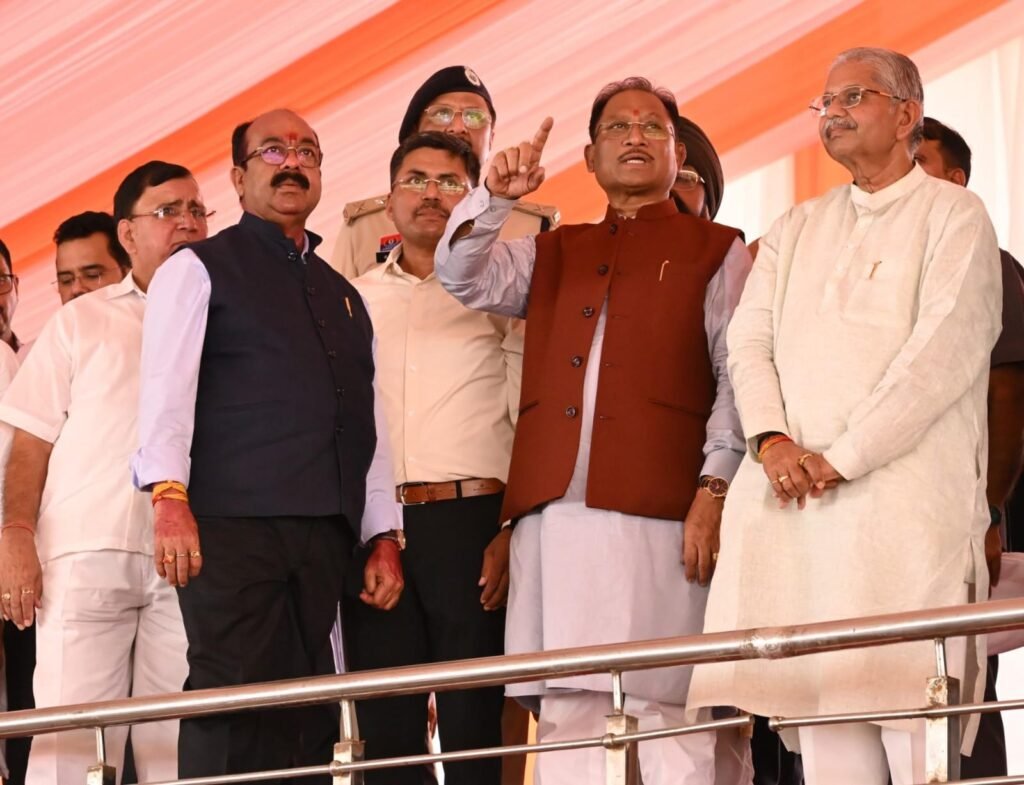 पीएम नरेन्द्र मोदी के बिलासपुर दौरे की तैयारियों का मुख्यमंत्री विष्णुदेव साय ने लिया जायजा, 30 मार्च को आयोजित होगी जनसभा 3 1003143515 पीएम नरेन्द्र मोदी के बिलासपुर दौरे की तैयारियों का मुख्यमंत्री विष्णुदेव साय ने लिया जायजा, 30 मार्च को आयोजित होगी जनसभा