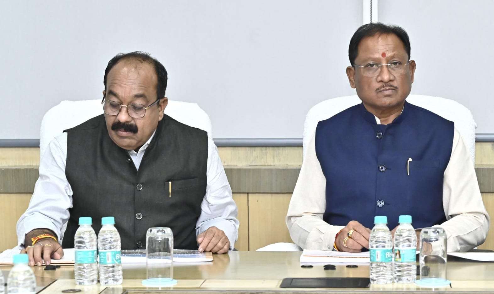 मुख्यमंत्री ने लोक निर्माण विभाग के कार्यों की समीक्षा,प्रमुख सड़कों पर तेज और सुरक्षित यातायात पर जोर 1 IMG 20250422 WA0908 मुख्यमंत्री ने लोक निर्माण विभाग के कार्यों की समीक्षा,प्रमुख सड़कों पर तेज और सुरक्षित यातायात पर जोर