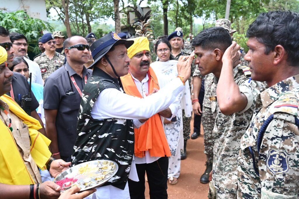 1003818026 जवानों के बुलंद हौसलों से मिटेगा नक्सलवाद का कलंक: मुख्यमंत्री विष्णु देव साय
