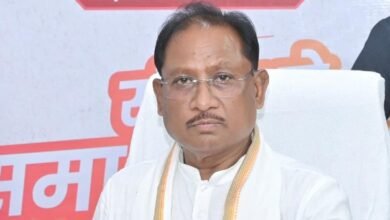 2bb04f4f 0424 482d 99ed d517746036fd मुख्यमंत्री के कड़े तेवर – लापरवाह अधिकारियों पर गिरी गाज