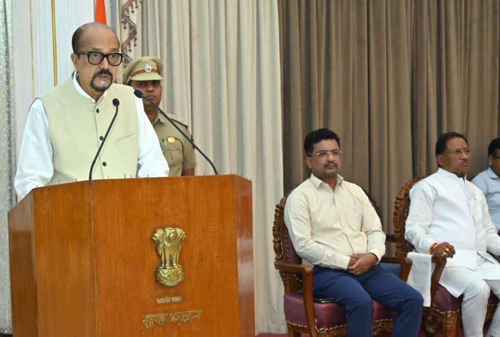 राज्यपाल एवं मुख्यमंत्री सर्वधर्म सभा में हुए शामिल 2 33bd1383 f024 4f06 aab9 1a5e7f4db562 राज्यपाल एवं मुख्यमंत्री सर्वधर्म सभा में हुए शामिल