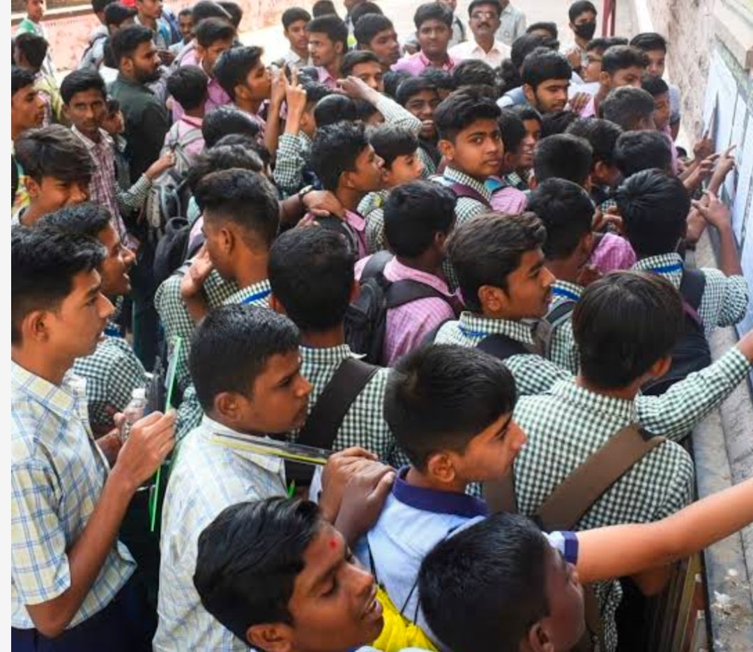 CBSE 12th Result : लड़कियों ने मारी बाजी,पिछले साल की तुलना में 0.41% की वृद्धि,देखिए सूची 1 IMG 20250513 120922 CBSE 12th Result : लड़कियों ने मारी बाजी,पिछले साल की तुलना में 0.41% की वृद्धि,देखिए सूची