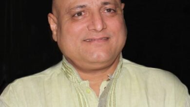 adbc4ce2 ed32 440b bd07 cf28378fef78 मनोज जोशी 18 मई को रायपुर प्रेस क्लब के कार्यक्रम में होंगे शामिल