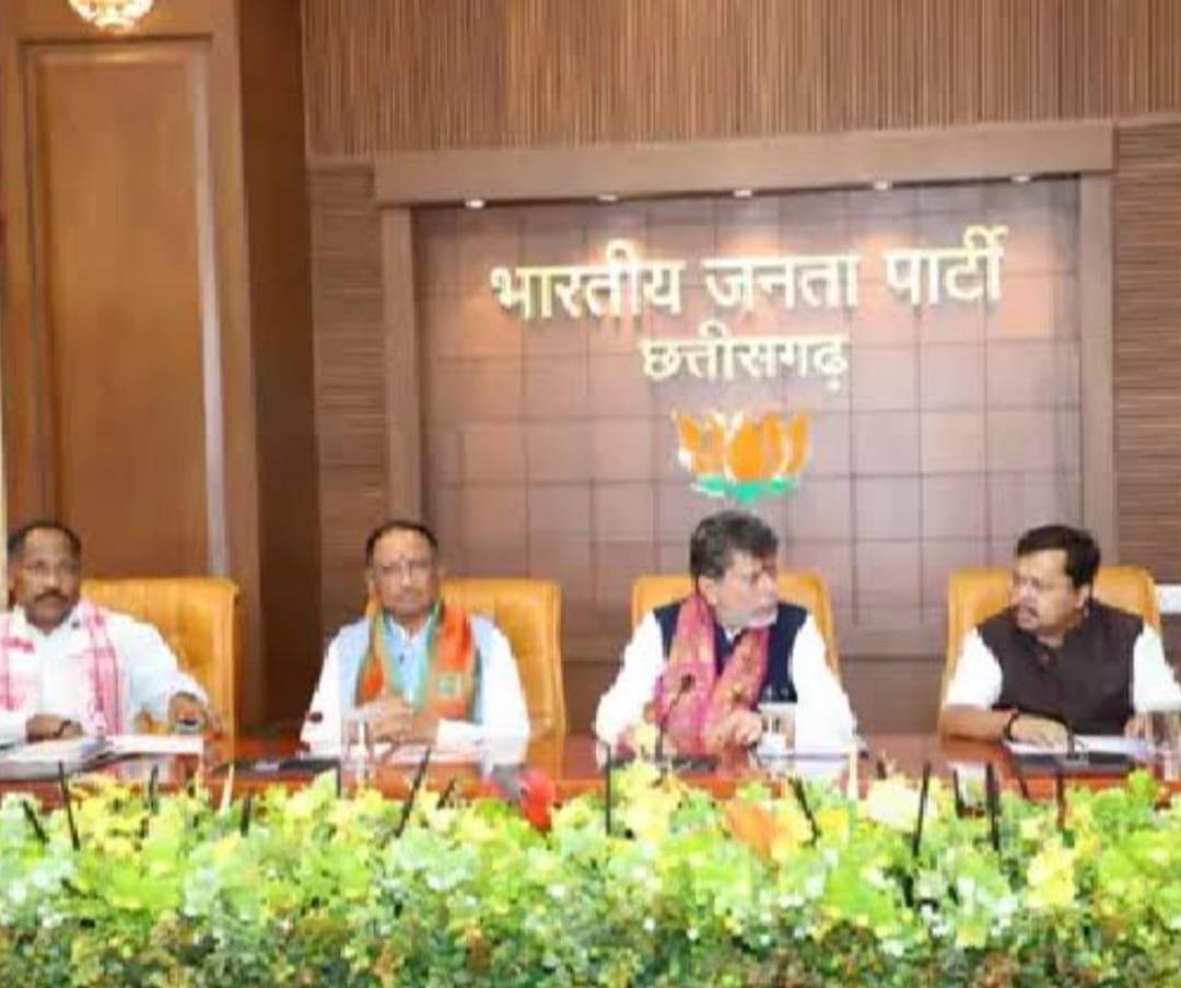 निगम मंडल की दूसरी सूची जल्द होगी जारी, भाजपा के रूठे कार्यकर्ताओं को मनाने की जद्दोजेहद जारी 1 d786b5bc 86ec 4bfb a4f6 cad69660670b निगम मंडल की दूसरी सूची जल्द होगी जारी, भाजपा के रूठे कार्यकर्ताओं को मनाने की जद्दोजेहद जारी