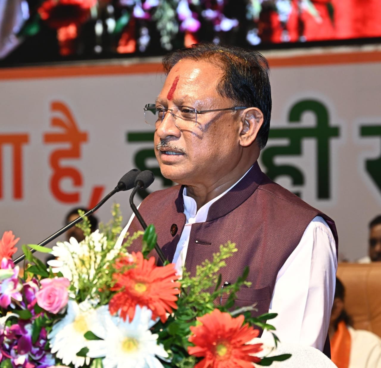 मुख्यमंत्री विष्णुदेव साय ने छत्तीसगढ़ स्टेट बेवरेजेस कॉर्पोरेशन के अध्यक्ष श्रीनिवास मद्दी के पदभार ग्रहण समारोह में हुए शामिल 1 IMG 20250607 WA0479 मुख्यमंत्री विष्णुदेव साय ने छत्तीसगढ़ स्टेट बेवरेजेस कॉर्पोरेशन के अध्यक्ष श्रीनिवास मद्दी के पदभार ग्रहण समारोह में हुए शामिल