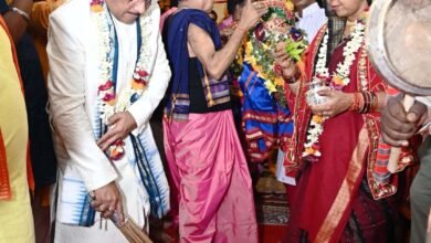 IMG 20250627 WA0666 मुख्यमंत्री विष्णुदेव साय ने निभाई छेरा-पहरा की रस्म,भगवान जगन्नाथ, भाई बलभद्र एवं बहन सुभद्रा पहुंचे मौसी के घर , 9 वें दिन होगी भव्य वापसी