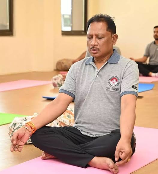योग मानवता को भारत की अमूल्य देन है: मुख्यमंत्री विष्णु देव साय 1 IMG 6217 योग मानवता को भारत की अमूल्य देन है: मुख्यमंत्री विष्णु देव साय