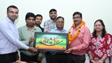 b93be0b5 b486 4098 afed 7edddda88a50 जनसंपर्क विभाग के उपसंचालक आनंद प्रकाश सोलंकी को सेवानिवृत्ति पर दी गई गरिमामय विदाई