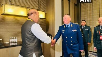 e1e7c00c dec8 4d54 ae66 b5c2672cca7f रक्षा मंत्री राजनाथ सिंह ने चीन के SCO बैठक में कजाकिस्तान के रक्षा मंत्री से की मुलाकात