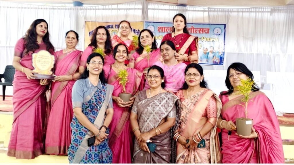 1004325822 शालाप्रवेशउत्सव में पहुंचे विधायक, रंगारंग कार्यक्रम के साथ बच्चों का हुआ प्रवेश