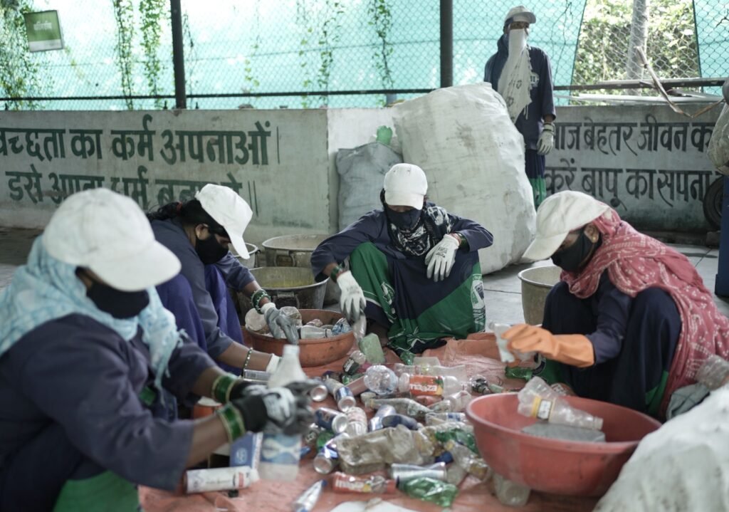 शहरी स्वच्छता में छत्तीसगढ़ की लंबी छलांग, स्वच्छता सर्वे में शामिल 169 में से 115 शहरों ने सुधारी अपनी रैंकिंग 3 894e8683 d172 4b37 832a 7eb2acfb9e9f शहरी स्वच्छता में छत्तीसगढ़ की लंबी छलांग, स्वच्छता सर्वे में शामिल 169 में से 115 शहरों ने सुधारी अपनी रैंकिंग