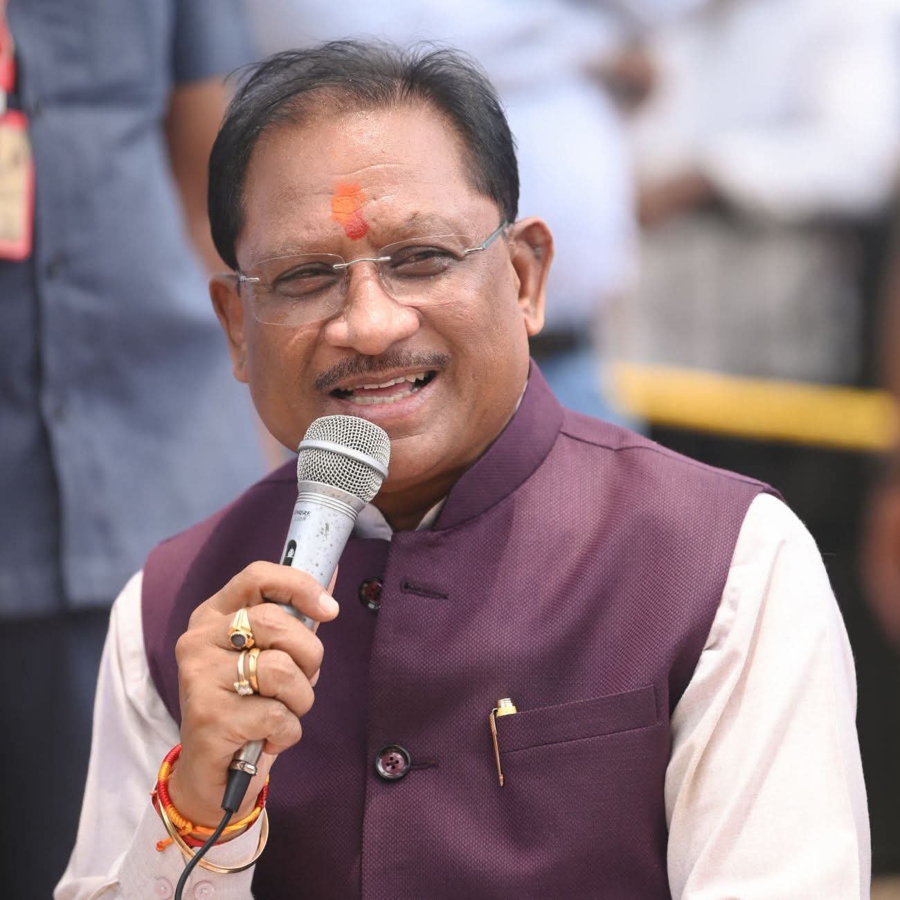 टैरिफ में न्यूनतम वृद्धि, आपूर्ति में गुणवत्ता — छत्तीसगढ़ में ऊर्जा सुधारों को मिल रहा व्यापक जनसमर्थन: मुख्यमंत्री विष्णुदेव साय 1 FB IMG 1752656263172 टैरिफ में न्यूनतम वृद्धि, आपूर्ति में गुणवत्ता — छत्तीसगढ़ में ऊर्जा सुधारों को मिल रहा व्यापक जनसमर्थन: मुख्यमंत्री विष्णुदेव साय