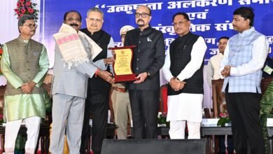 IMG 20250716 WA0934 राज्यपाल के मुख्य आतिथ्य में उत्कृष्टता अलंकरण समारोह संपन्न,उत्कृष्ट विधायक के रूप में भावना बोहरा और लखेश्वर बघेल सम्मानित