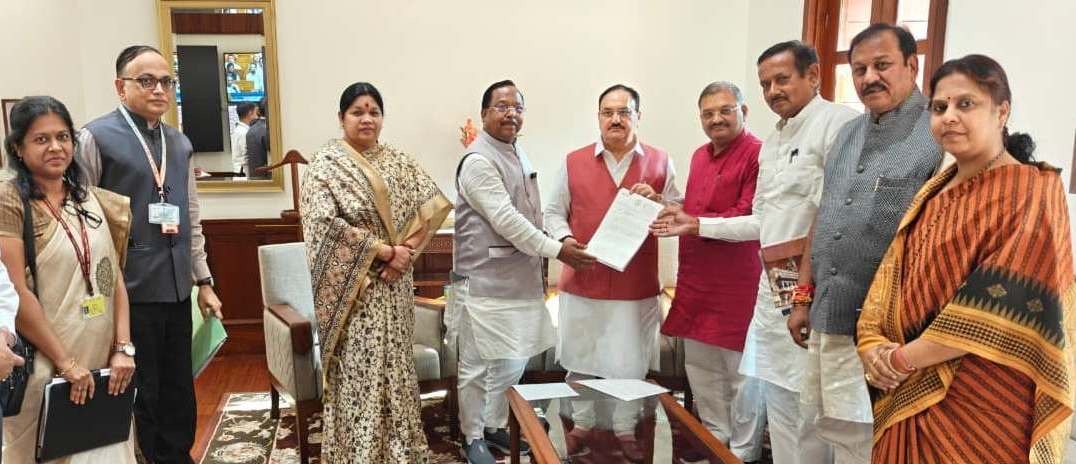 मुख्यमंत्री विष्णु देव साय की पहल पर छत्तीसगढ़ को मिली डीएपी और यूरिया के अतिरिक्त आबंटन की मंजूरी 1 333764f1 1ada 47f1 a48d f19e220f5bed मुख्यमंत्री विष्णु देव साय की पहल पर छत्तीसगढ़ को मिली डीएपी और यूरिया के अतिरिक्त आबंटन की मंजूरी