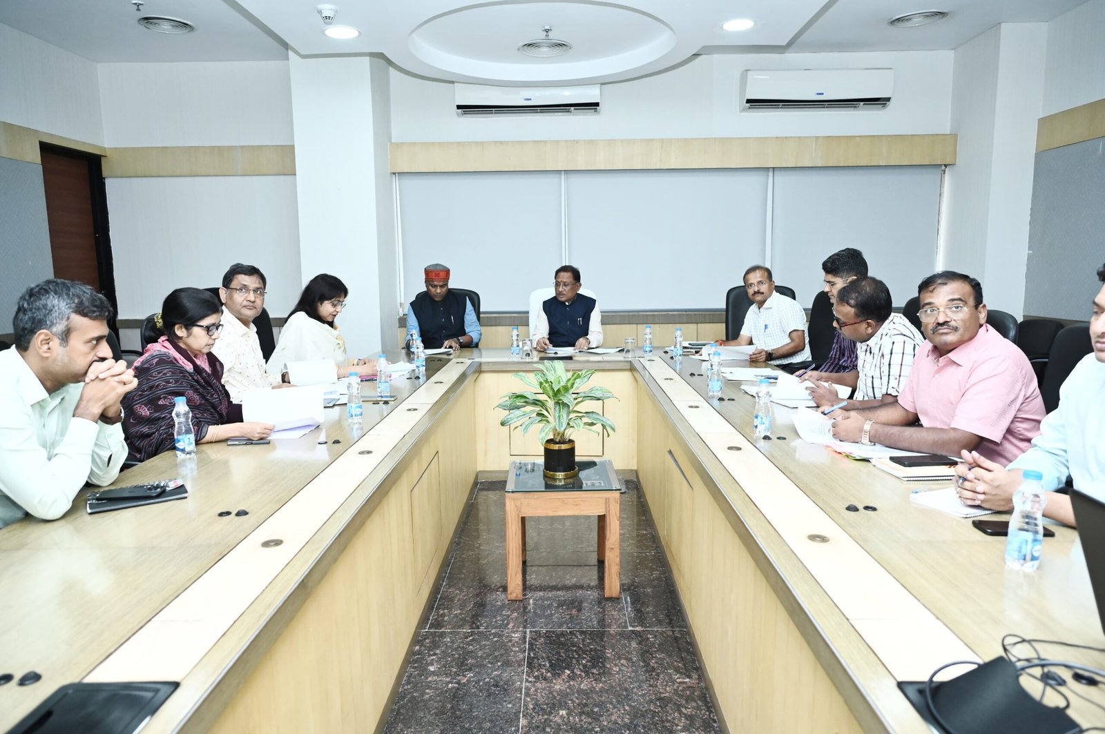कौशल से समृद्धि की ओर – युवाओं को आत्मनिर्भर बनाने पर मुख्यमंत्री साय का विशेष जोर 1 3c2e9de1 24dc 42bf b6a6 651098ba8ded scaled कौशल से समृद्धि की ओर – युवाओं को आत्मनिर्भर बनाने पर मुख्यमंत्री साय का विशेष जोर
