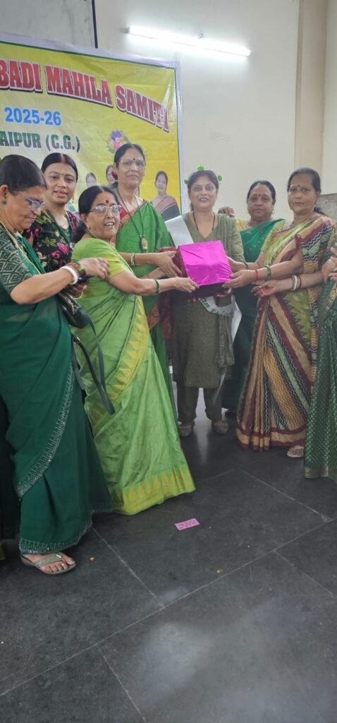 बंगाली कालीबाड़ी महिला समिति द्वारा मनाया गया सावन उत्सव, बबली दत्ता बानी सावन क्वीन 3 4e808683 7610 4ed3 93b5 c7ef0f14edd7 बंगाली कालीबाड़ी महिला समिति द्वारा मनाया गया सावन उत्सव, बबली दत्ता बानी सावन क्वीन