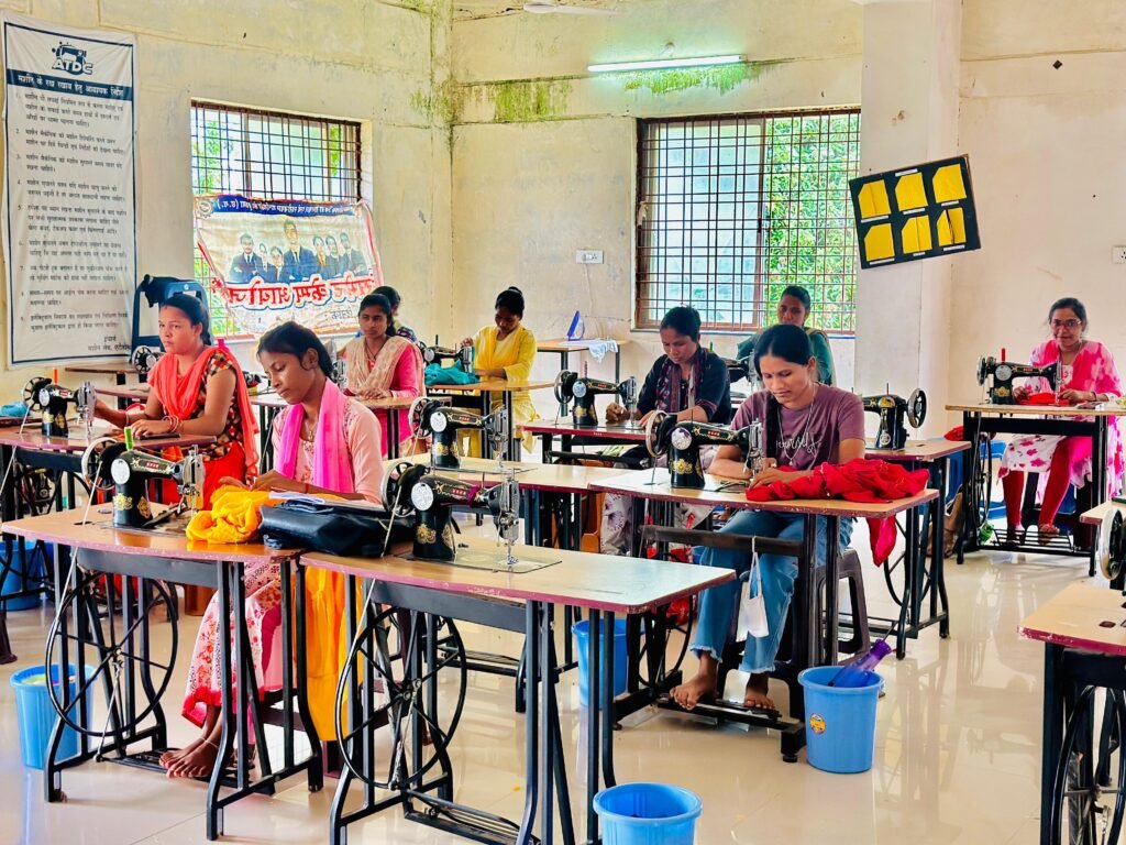 सुकमा में ‘नियद नेल्ला नार’ योजना बनी बदलाव का माध्यम 2 7b88eb45 52c5 472a 85ae df93f84ef354 सुकमा में ‘नियद नेल्ला नार’ योजना बनी बदलाव का माध्यम