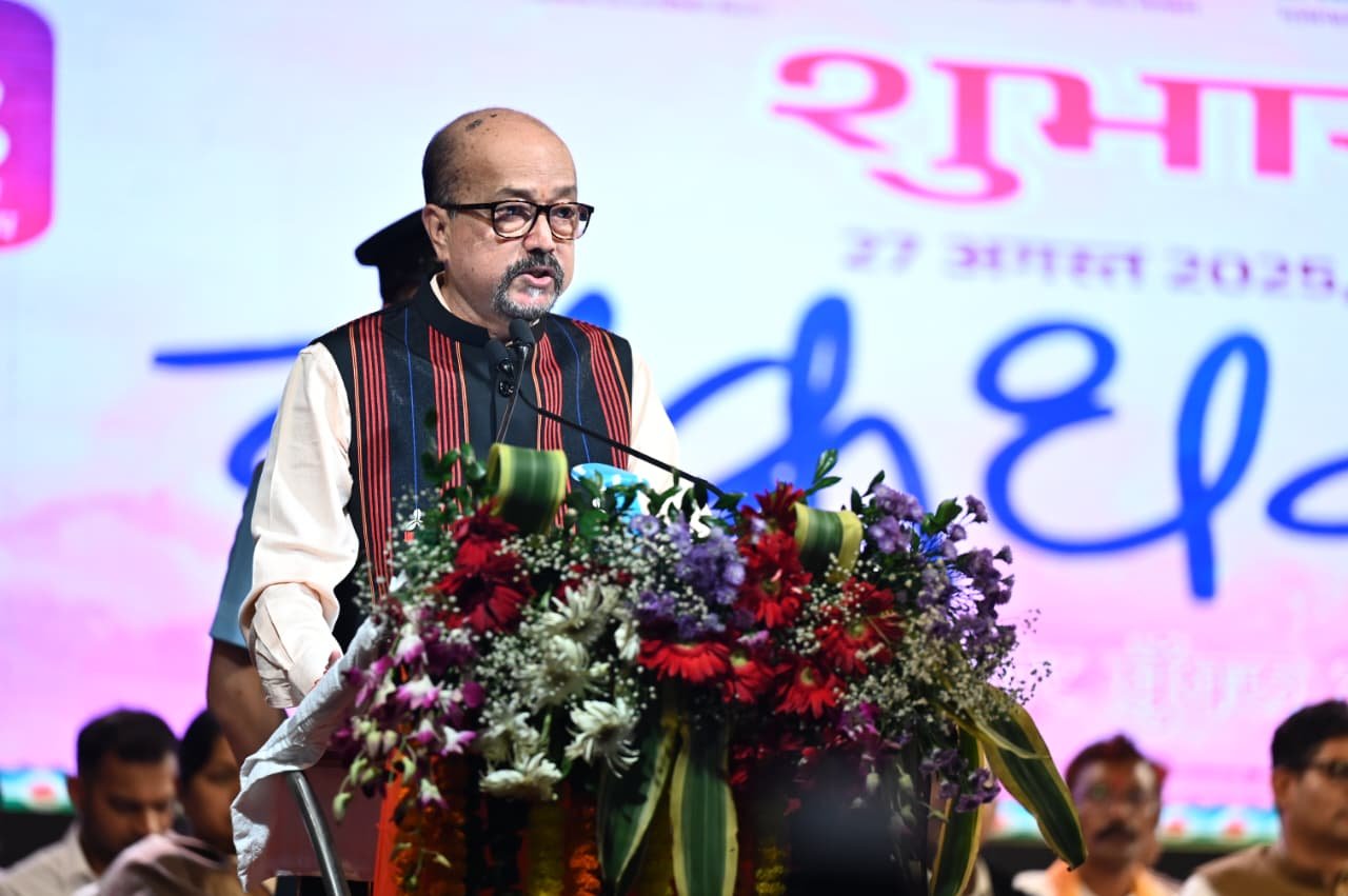चक्रधर समारोह 2025 राज्यपाल ने किया शुभारंभ : पंडित राजेंद्र गंगानी की कथक प्रस्तुति ने दर्शकों को किया मंत्रमुग्ध 1 IMG 20250827 WA1209 चक्रधर समारोह 2025 राज्यपाल ने किया शुभारंभ : पंडित राजेंद्र गंगानी की कथक प्रस्तुति ने दर्शकों को किया मंत्रमुग्ध