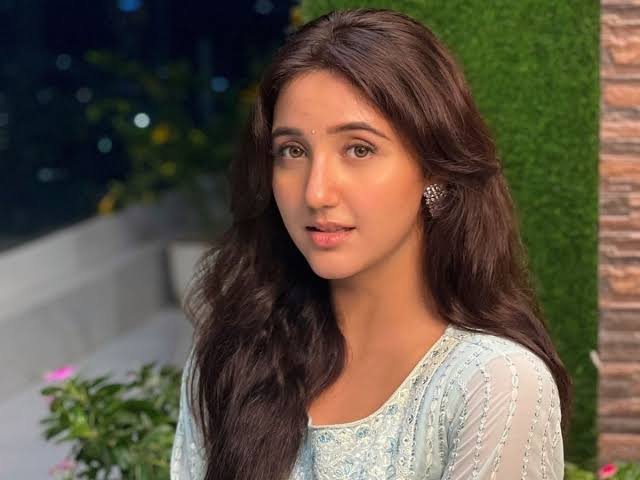 Bigg Boss 19 की धमाकेदार शुरुआत, जानिए कौन हैं इस बार के प्रतिभागी 2 IMG 6868 Bigg Boss 19 की धमाकेदार शुरुआत, जानिए कौन हैं इस बार के प्रतिभागी