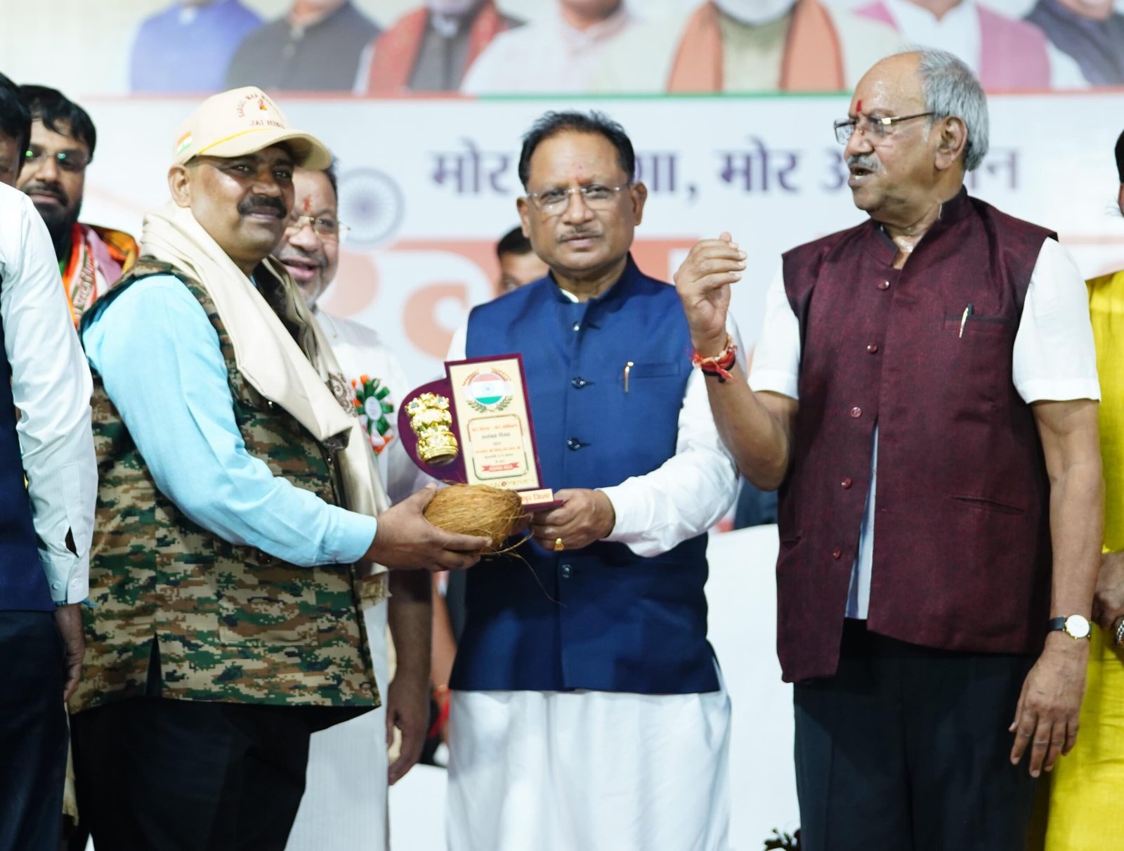 मुख्यमंत्री विष्णु देव साय का आह्वान – हर घर तिरंगा से गूंजे छत्तीसगढ़ 1 fc45851e 2dd7 4269 b9c6 dcd7f5a52d24 scaled मुख्यमंत्री विष्णु देव साय का आह्वान – हर घर तिरंगा से गूंजे छत्तीसगढ़