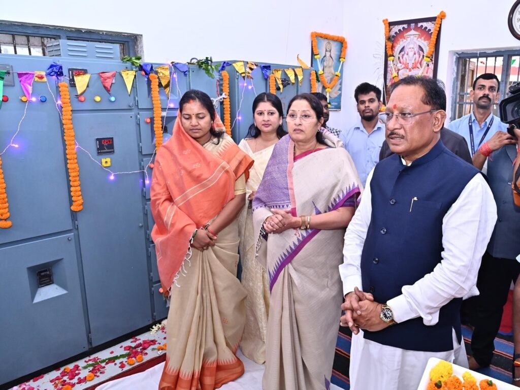 1005278425 श्रम की सार्थकता और सृजन की भावना को समाज में प्रतिष्ठित करने का श्रेय भगवान विश्वकर्मा को - मुख्यमंत्री विष्णु देव साय