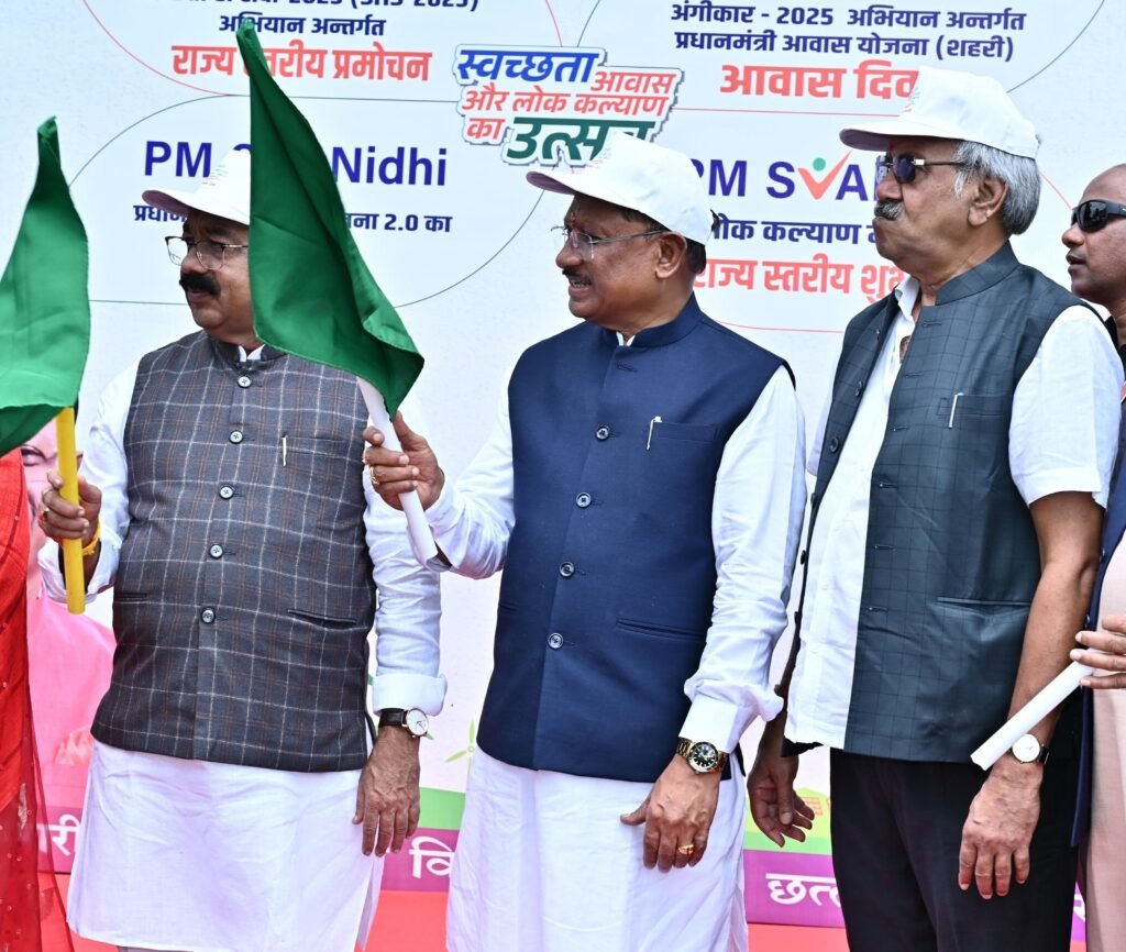 1005278640 मुख्यमंत्री विष्णुदेव साय ने प्रधानमंत्री नरेंद्र मोदी के जन्मदिवस पर ‘स्वच्छता ही सेवा पखवाड़ा 2025’ का किया शुभारंभ