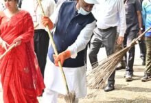 मुख्यमंत्री विष्णुदेव साय ने प्रधानमंत्री नरेंद्र मोदी के जन्मदिवस पर ‘स्वच्छता ही सेवा पखवाड़ा 2025’ का किया शुभारंभ 36 IMG 20250917 WA0572 मुख्यमंत्री विष्णुदेव साय ने प्रधानमंत्री नरेंद्र मोदी के जन्मदिवस पर ‘स्वच्छता ही सेवा पखवाड़ा 2025’ का किया शुभारंभ