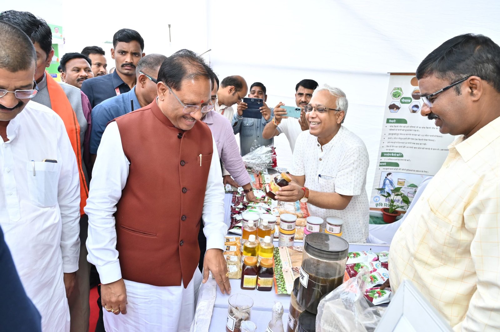 0ad3e0ad 6093 4f27 af47 2cea9bd14d87 scaled प्रधानमंत्री नरेन्द्र मोदी ने किसानों के लिए 41 हजार करोड़ रूपए से अधिक की दो नई योजनाओं का किया शुभारंभ