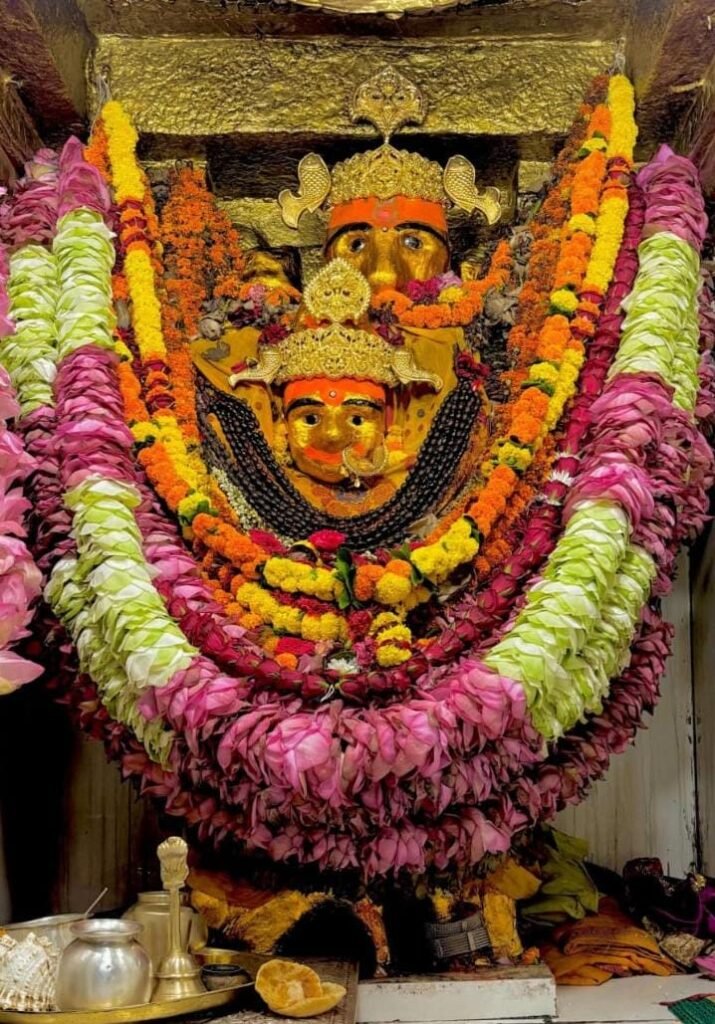 मुख्यमंत्री विष्णु देव साय ने रतनपुर महामाया मंदिर में नवरात्रि पर की पूजा अर्चना 2 1005474674 मुख्यमंत्री विष्णु देव साय ने रतनपुर महामाया मंदिर में नवरात्रि पर की पूजा अर्चना