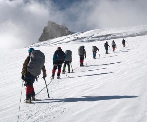 हिमालय में गूँजी जशपुर की गूंज: आदिवासी युवाओं ने जगतसुख पीक पर खोला नया मार्ग 4 1005799210 हिमालय में गूँजी जशपुर की गूंज: आदिवासी युवाओं ने जगतसुख पीक पर खोला नया मार्ग