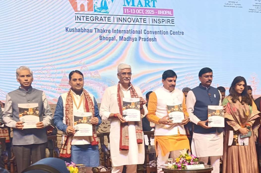 IMG 20251013 WA0778 एमपी ट्रैवल मार्ट में छत्तीसगढ़ पर्यटन की गूंज, 27 देशों के प्रतिनिधि और 80 से अधिक अंतर्राष्ट्रीय टूर ऑपरेटर्स हुए शामिल