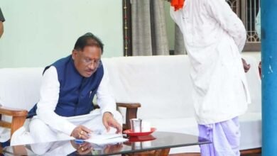 IMG 20251021 WA0258 मुख्यमंत्री श्री विष्णु देव साय ने बगिया में सुनी आम जनता की समस्याएं, आवेदनों के त्वरित निराकरण के निर्देश