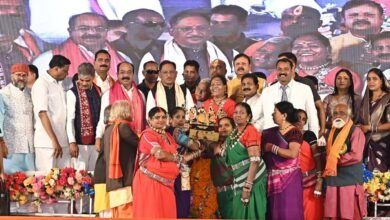 पंडवानी एक ऐसी विधा है, जिसके माध्यम से छत्तीसगढ़ को विश्व में मिली पहचान – मुख्यमंत्री साय 5 IMG 20251025 WA0333 पंडवानी एक ऐसी विधा है, जिसके माध्यम से छत्तीसगढ़ को विश्व में मिली पहचान – मुख्यमंत्री साय