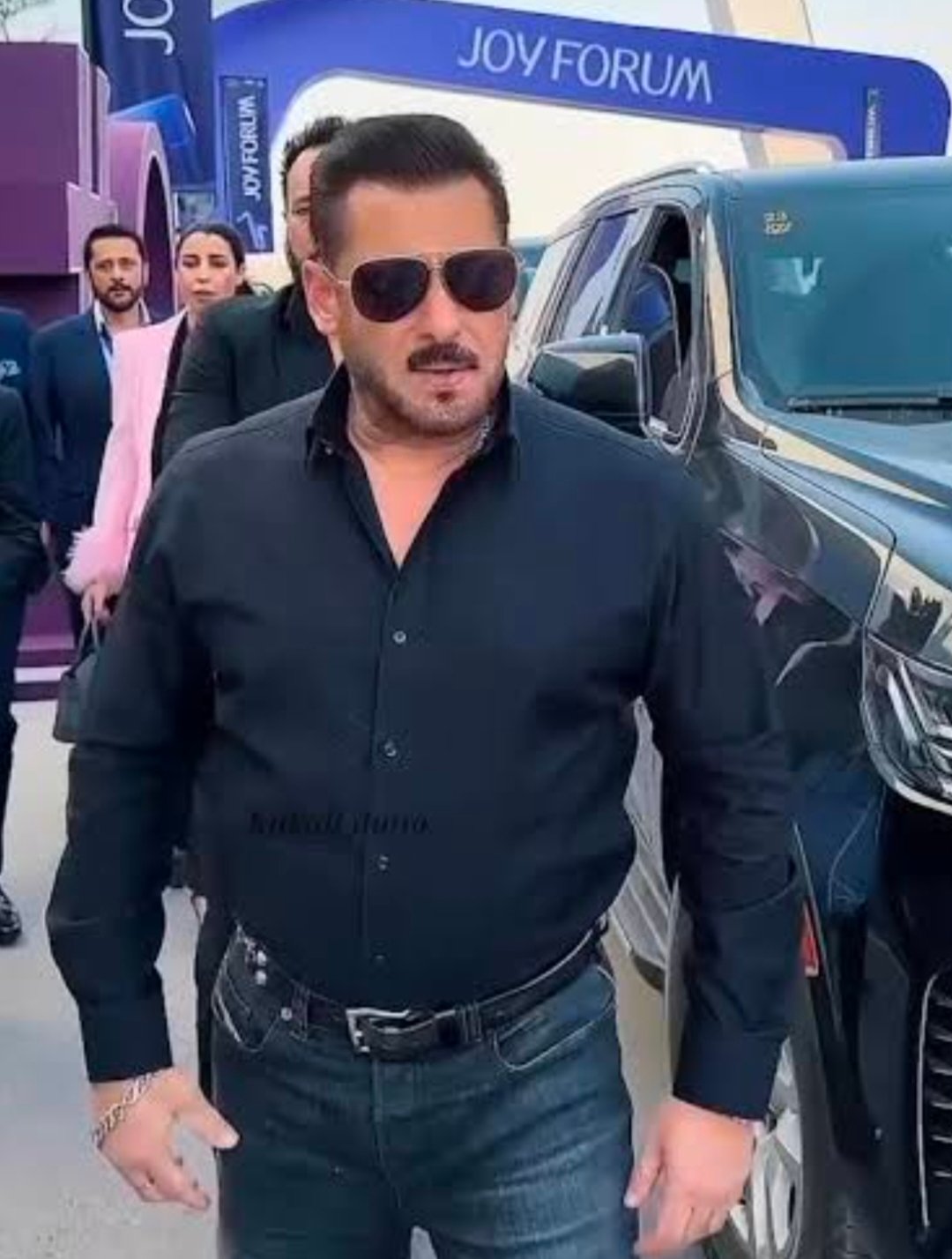 सलमान खान को पाकिस्तान ने घोषित किया आतंकी ,जानिए वजह ? 1 IMG 20251026 162359 सलमान खान को पाकिस्तान ने घोषित किया आतंकी ,जानिए वजह ?