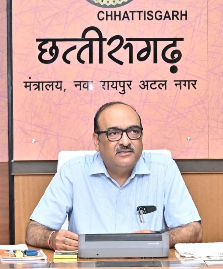 मुख्यमंत्री के निर्देशों पर त्वरित अमल सुनिश्चित करें: मुख्य सचिव विकास शील 1 afe751e4 7124 4746 9a51 2290d915bed7 मुख्यमंत्री के निर्देशों पर त्वरित अमल सुनिश्चित करें: मुख्य सचिव विकास शील
