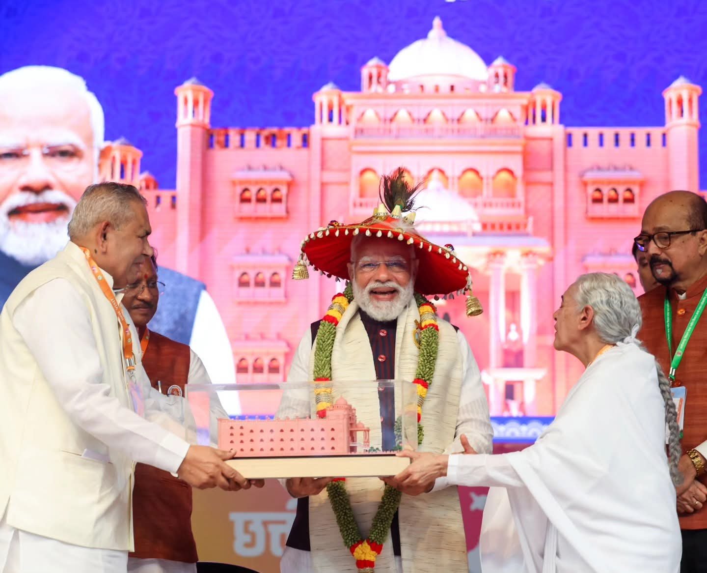 ब्रह्माकुमारीज़ के शांति शिखर के उद्घाटन में बोले पीएम नरेंद्र मोदी_मैं यहां अतिथि नहीं हूँ, मैं आपका हूँ 1 IMG 20251101 WA0647 ब्रह्माकुमारीज़ के शांति शिखर के उद्घाटन में बोले पीएम नरेंद्र मोदी_मैं यहां अतिथि नहीं हूँ, मैं आपका हूँ