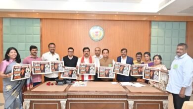 834e94ef d7da 4f86 87c2 19e6ac627404 छत्तीसगढ़ में बंगाली समाज की 'सेव बंगाल सेव इंडिया' मुहिम के पोस्टर का उप मुख्यमंत्री विजय शर्मा ने किया अनावरण