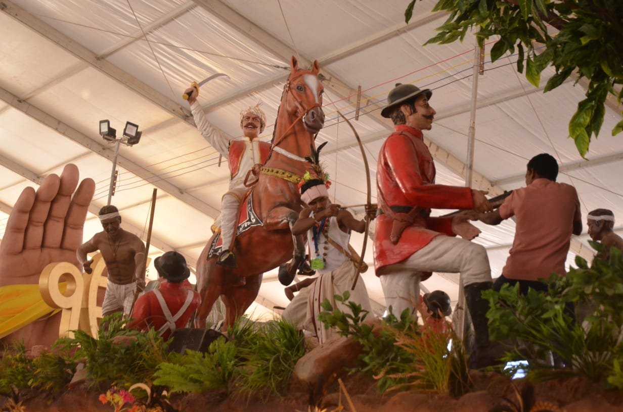 IMG 20260122 WA0489 कर्तव्य पथ पर छत्तीसगढ़ की झांकी में जीवंत होगी जनजातीय वीरों की गाथा