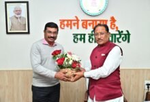 मुख्यमंत्री साय से नवनियुक्त सलाहकार आर. कृष्णा दास ने की मुलाकात, मिला राज्यमंत्री का दर्जा 54 IMG 20260122 WA0591 मुख्यमंत्री साय से नवनियुक्त सलाहकार आर. कृष्णा दास ने की मुलाकात, मिला राज्यमंत्री का दर्जा