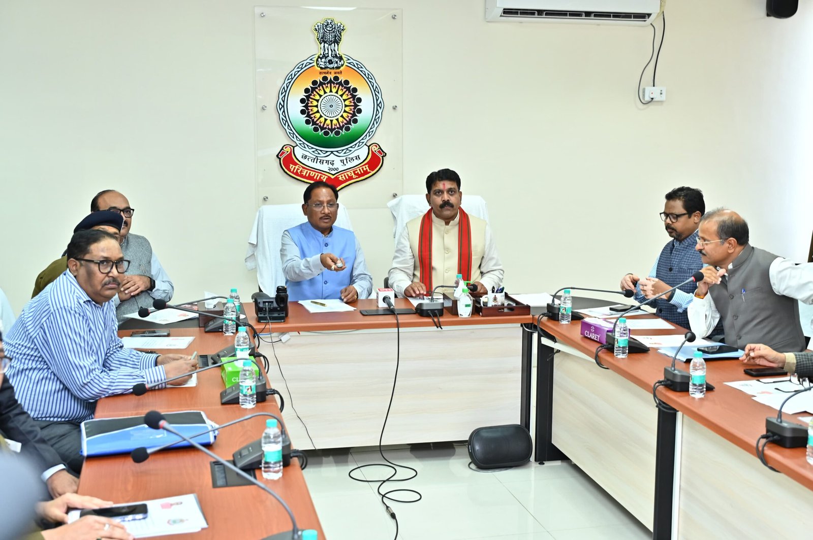 आधारभूत सुविधा मिलने से पुलिस अधिकारियों एवं कर्मचारियों को सकारात्मक वातावरण में कार्य करने की मिलेगी प्रेरणा : मुख्यमंत्री साय 1 IMG 20260128 WA0246 scaled आधारभूत सुविधा मिलने से पुलिस अधिकारियों एवं कर्मचारियों को सकारात्मक वातावरण में कार्य करने की मिलेगी प्रेरणा : मुख्यमंत्री साय