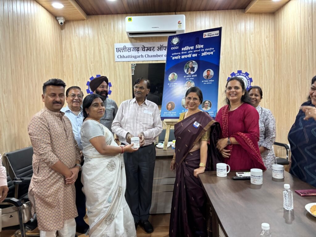 1006892130 छत्तीसगढ़ चेम्बर ऑफ कॉमर्स एंड इंडस्ट्रीज महिला चेंबर पदाधिकारियों का महिला पत्रकारों के बीच प्री-बजट सत्र ”संवाद"