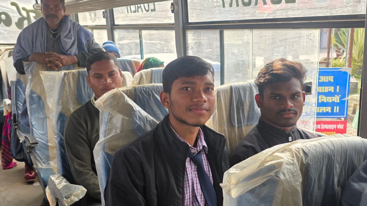 मुख्यमंत्री ग्रामीण बस योजना से सफर हुआ आसान,सुदूर वनांचल के गांवों की बदली तस्वीर 1 IMG 20260203 WA0553 मुख्यमंत्री ग्रामीण बस योजना से सफर हुआ आसान,सुदूर वनांचल के गांवों की बदली तस्वीर