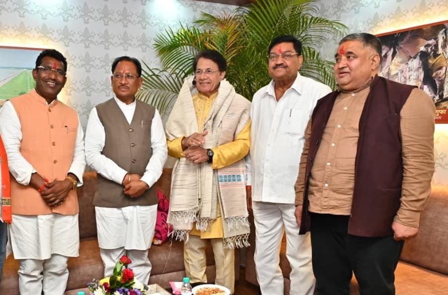 IMG 20260216 WA0573 आस्था, संस्कृति और रामकथा से आलोकित हुआ राजिम कुंभ कल्प 2026, अरुण गोविल ने दी “सुनो श्री राम कहानी” की भावपूर्ण प्रस्तुति